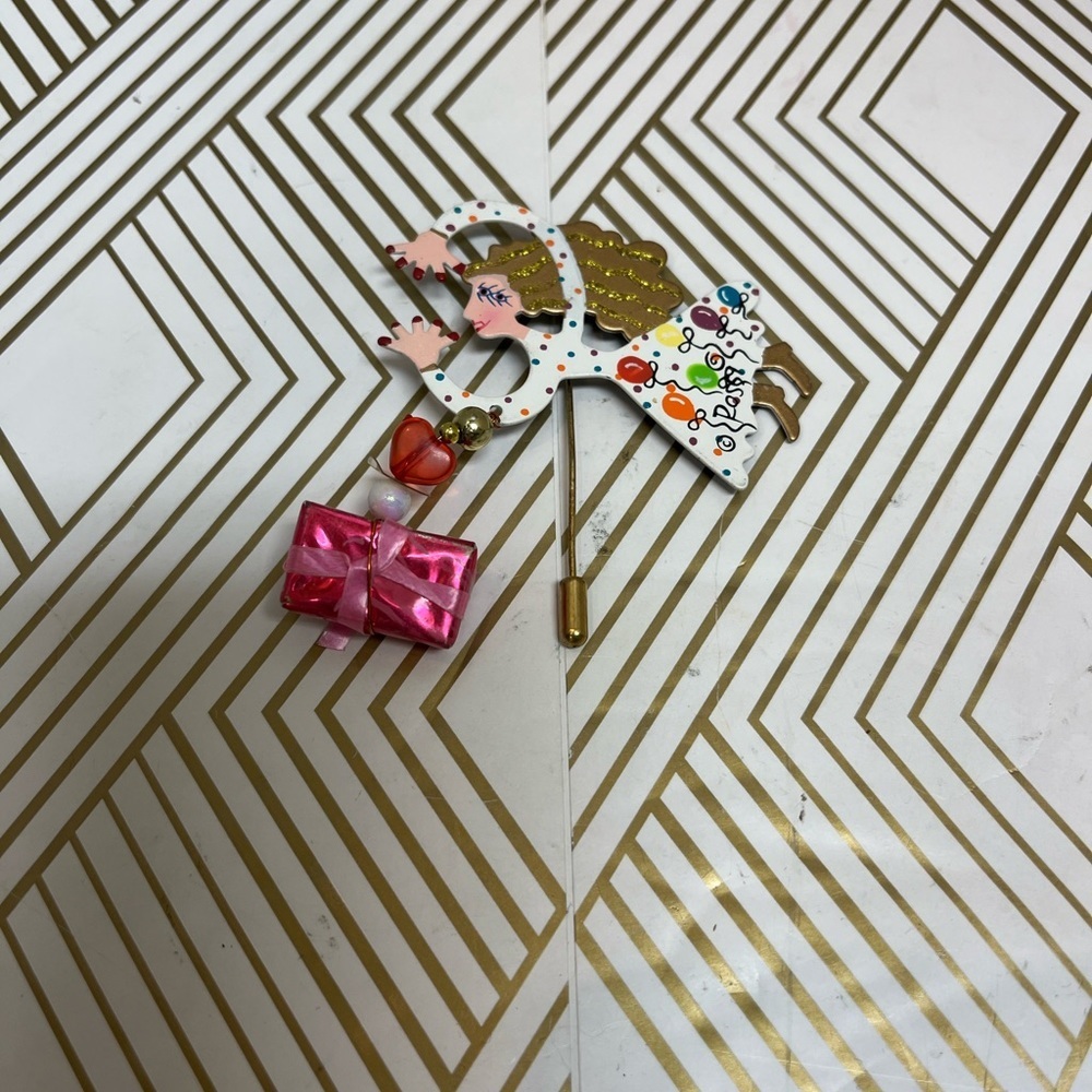 Karen Rossi Fanciful Flights Birthday Pin